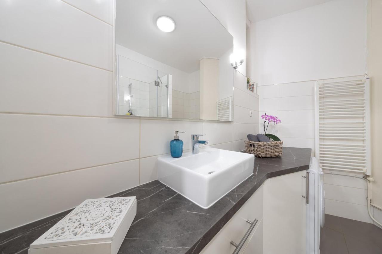 Elisabeth Apartment On Vaci Street Budapest Eksteriør bilde